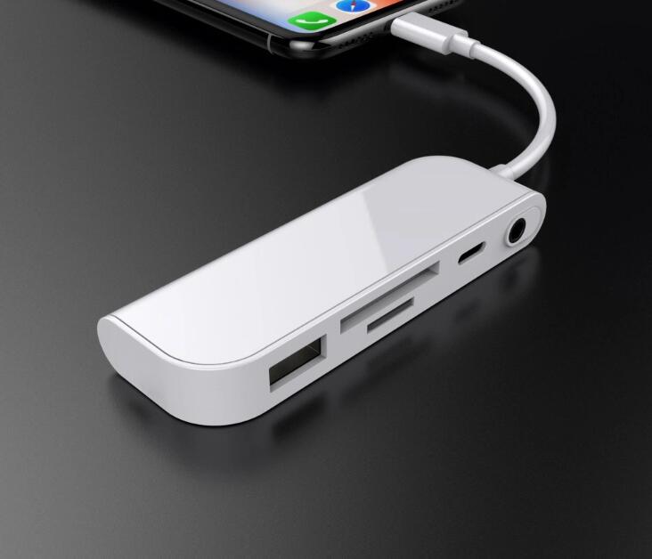 6 in 1 USB Type-C Multifunction Hub 4K HDMI Output with SD / TF USB 3.0 Reader USB Hub Type C Hub for Mac-Book PC Phone 