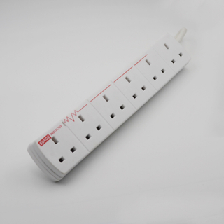 UK 3 Outlets/Plug 4 USB Smart Power Strip With Surge Protector